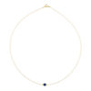 Κολιέ με μικρά μαργαριτάρια γλυκού νερού (fresh water pearl) διαμέτρου 2-3 χιλιοστών. Στο κέντρο του έχει ένα φασεταρισμένο ζαφείρι με διάμετρο 3,5-4 χιλιοστά που βρίσκεται ανάμεσα σε δύο στρογγυλά στοιχεία από χρυσό 14 καρατίων. Kolie margaritaria zafeiri gold K14