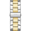Ανδρικό ρολόι διαμέτρου 48mm με μηχανισμό QUARTZ MULTIFUCTION ακριβείας. Έχει χρυσό καντράν με χρυσούς δείκτες, χρυσές λεπτομέρειες και πέτρες ζιργκόν. GUESS MAJESTIC GW0796G3 Ανδρικό Ρολόι Quartz Multifuction Ακριβείας3